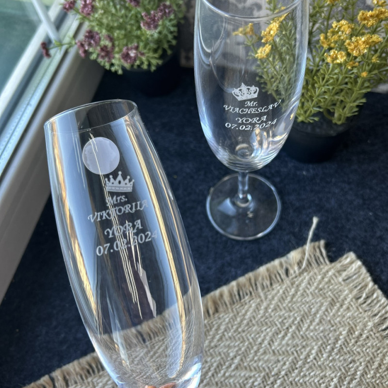 КЕЛИХИ НА ПОДАРУНОК НА РІЧНИЦЮ або весілля.  ЯКІСНЕ ГРАВІЮВАННЯ НА СКЛІ