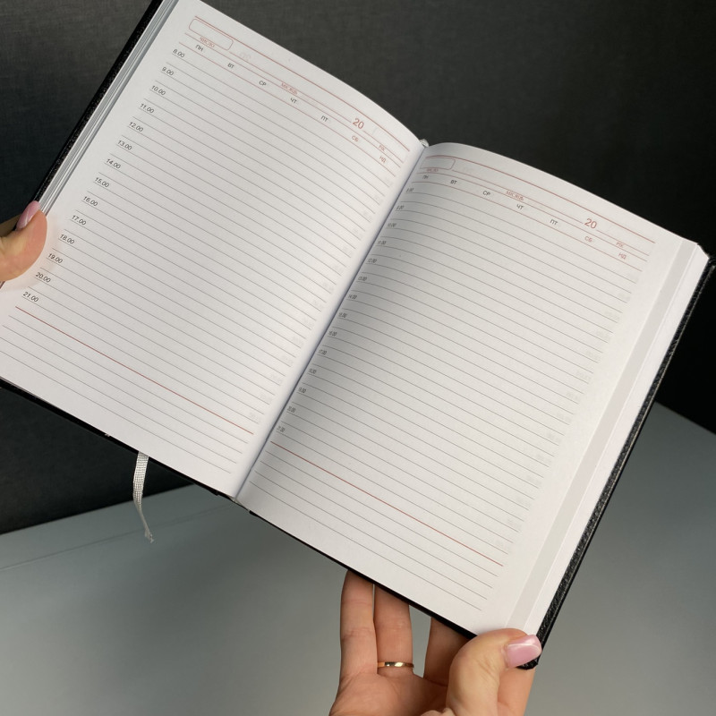 Подарунок медпрацівнику або лікарю у червоному кольорі блокнот, з іменним написом 